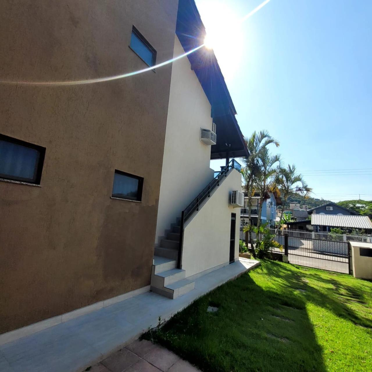 Bombinhas Brasil Residence II Guest House No Centro Exterior foto
